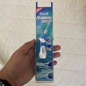 Oral-B Humming Bird Power Flosser and Pick Brand New Sealed Hummingbird